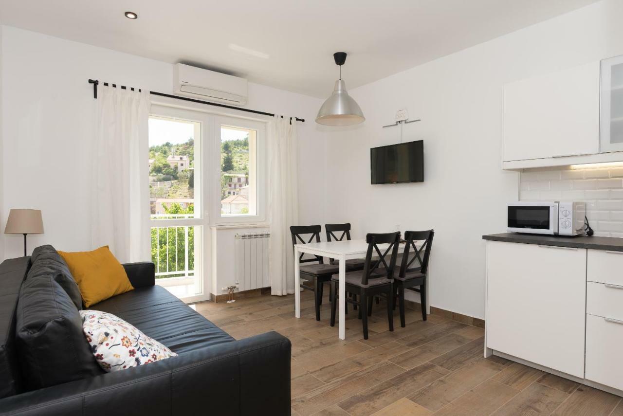Apartments Ivan Zaton Zaton  Ngoại thất bức ảnh