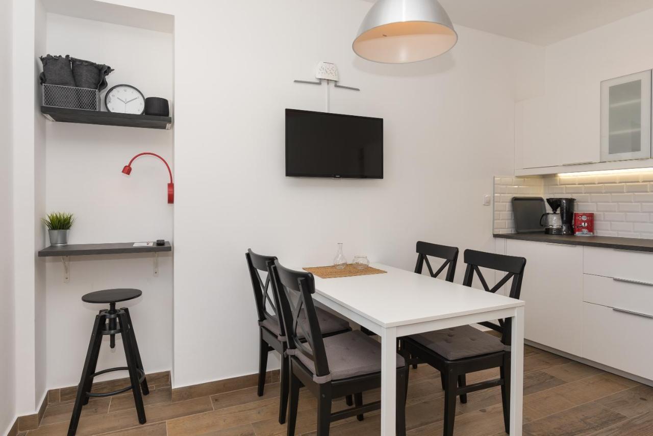 Apartments Ivan Zaton Zaton  Ngoại thất bức ảnh